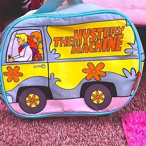 This is a Scooby-Doo lunch kit
